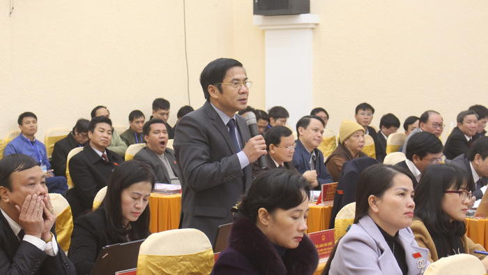 Đại biểu HĐND huyện Quỳ Châu Lang Văn Chiến cho rằng, hiện đang có nhiều mâu thuẫn liên quan đến chính sách quản lý và bảo vệ rừng. Ảnh: Nhật Lân