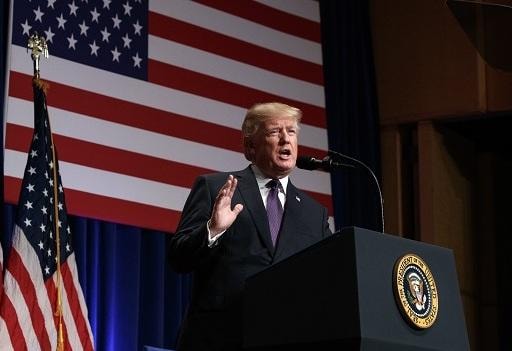 Tổng thống Donald Trump tuyên bố phải “xử lý vấn đề Triều Tiên vì không còn lựa chọn nào khác”.Ảnh: Reuters