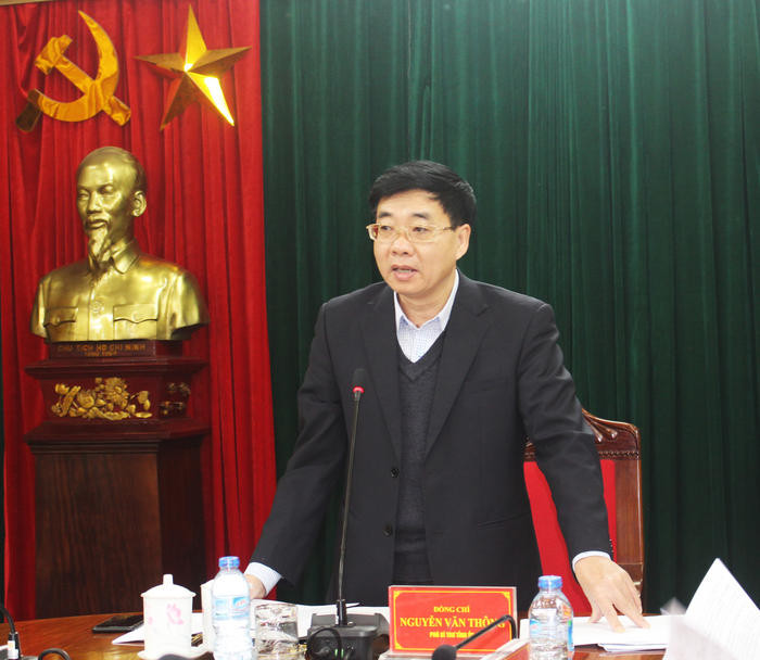 Đồng chí Nguyễn Văn Thông - Phó Bí thư Tỉnh ủy chù trì hội nghị. Ảnh: Phương Thảo