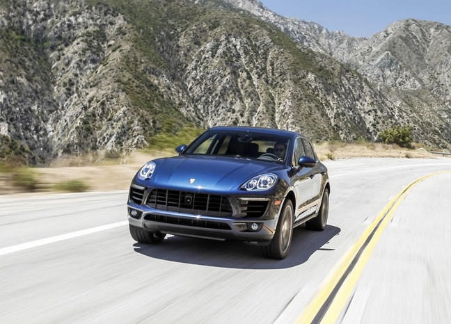 Porsche Macan S (SUV): Macan S là xe thể thao loại nhỏ. Xe có động cơ tăng áp kép V6, 340 mã lực, mức tiêu hao nhiên liệu 12 lít/100 km. Xe có thể đạt 100 km/h trong 5 giây. Hệ thống truyền động 7 cấp, điều khiển ổn định, mang lại chặng đường êm ái. Nội thất bên trong sang trọng với đèn, lò sưởi và hệ thống giải trí. Xe có giá 55.400 USD.