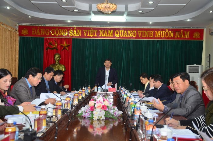 Bí thư Tỉnh uỷ Nguyễn Đắc Vinh chủ trì cuộc làm việc. Ảnh: Thành Duy