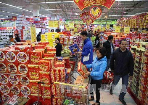 Đại diện Bộ Công Thương khẳng định không có chuyện hàng ngoại lấn át hàng Việt trong các hệ thống siêu thị.