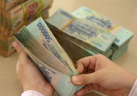Mức lương tối thiểu vùng năm 2018 áp dụng từ ngày 1/1/2018 tăng từ 180.000 đồng đến 230.000 đồng so với năm 2017.