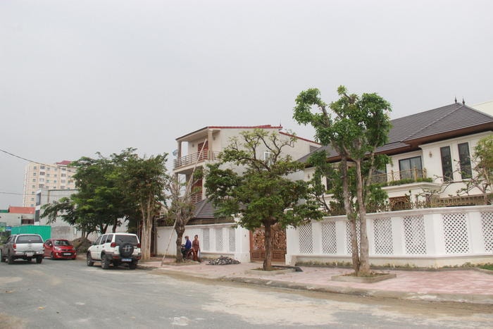 Hạ tầng kỹ thuật đầu tư đồng bộ nên người dân rất hài lòng khi đến nơi ở mới. Ảnh: Hoàng Vĩnh
