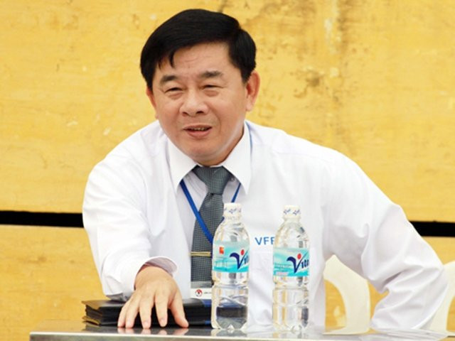 Trưởng ban trọng tài VFF - Nguyễn Văn Mùi cũng lọt vào top này.
