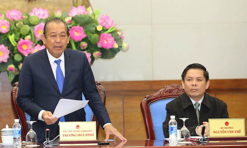 Phó Thủ tướng Trương Hòa Bình phát biểu tại hội nghị. Ảnh: Hoàng Thùy