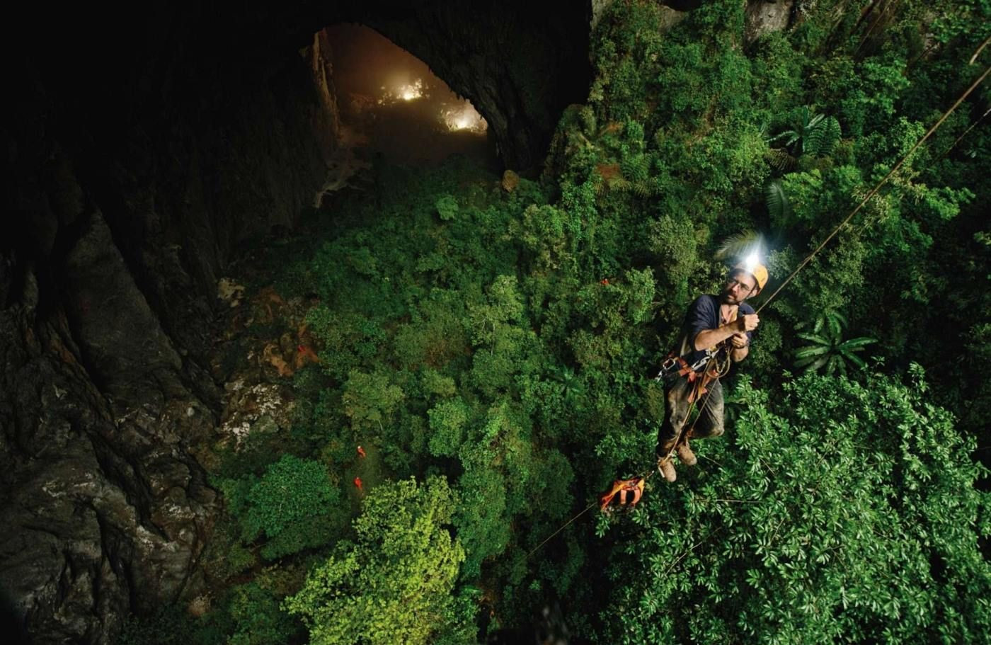 Du lịch khám phá hang động là sản phẩm du lịch hấp dẫn của tỉnh Quảng Bình. Ảnh: Internet
