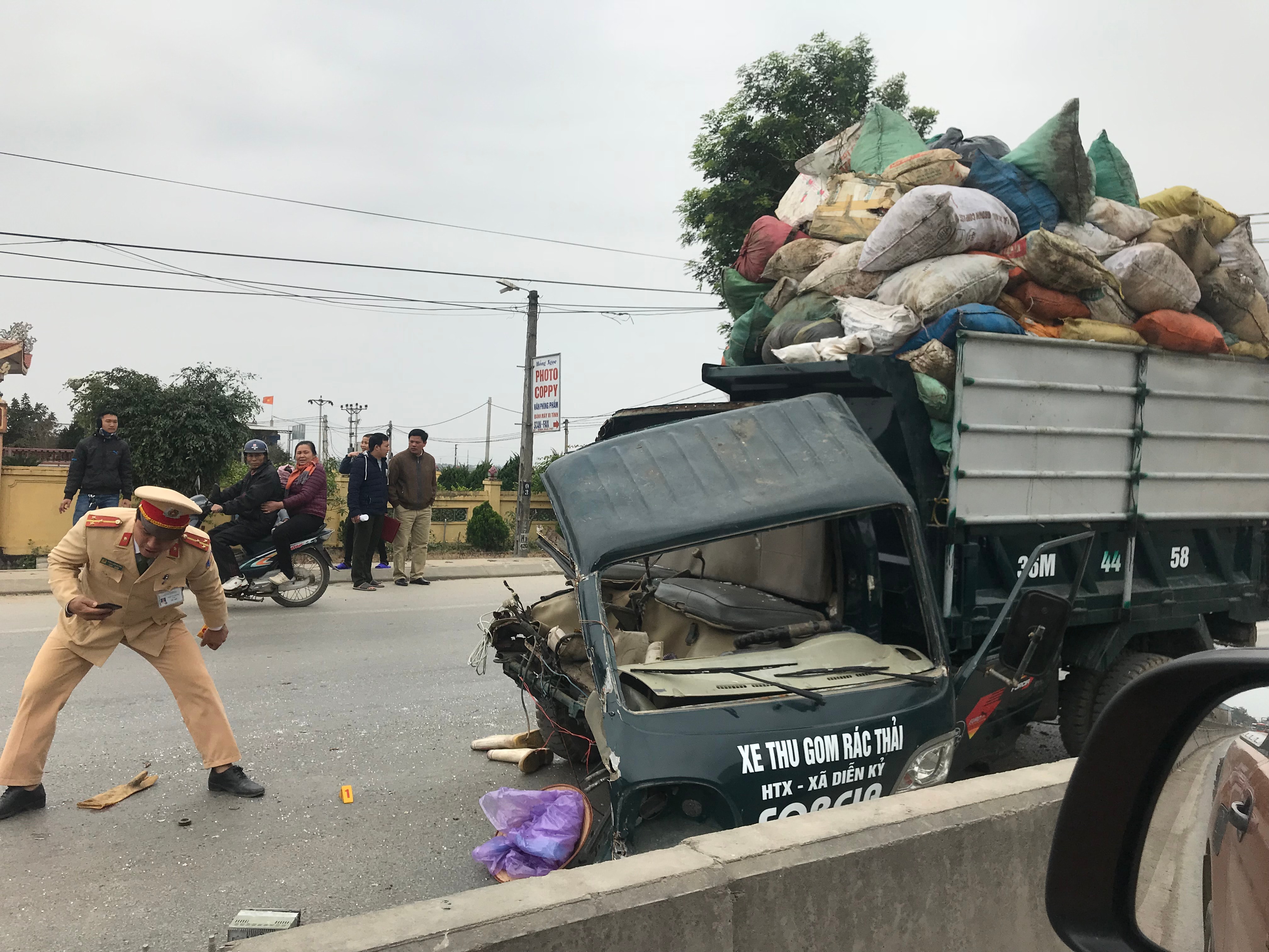 Hiện trường vụ tai nạn, ảnh Nhật Minh