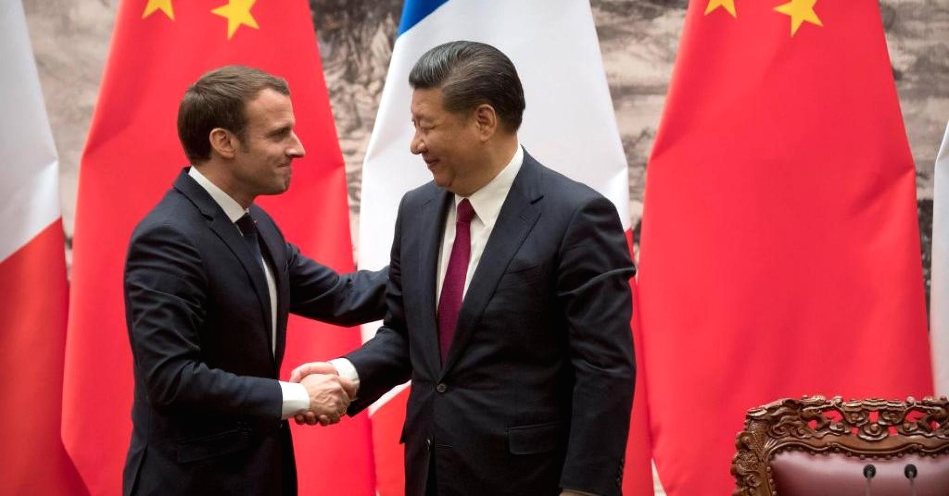 Tổng thống Pháp Emmanuel Macron và Chủ tịch Trung Quốc Tập Cận Bình. Ảnh: Getty