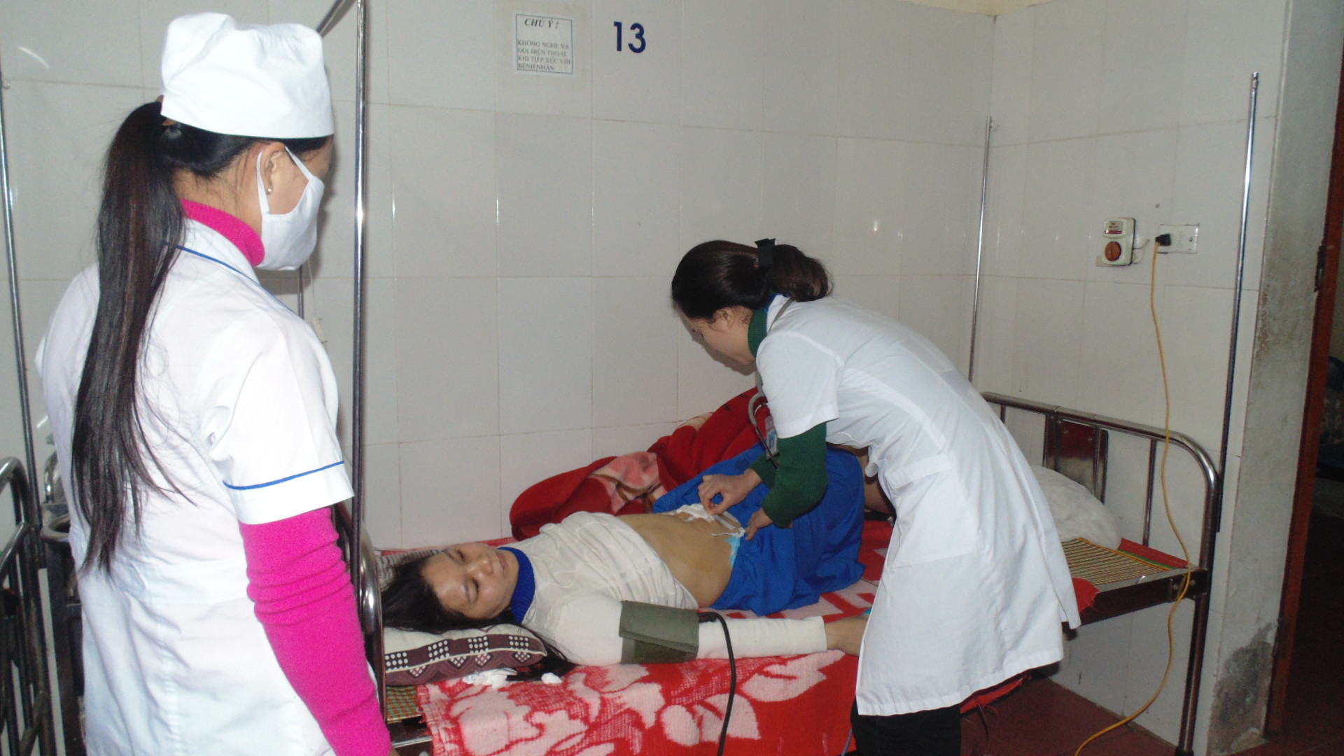 Hiện nay bệnh nhân Nguyễn Thị Như Hoa đã qua cơn nguy kịch, sức khỏe đã ổn định. Ảnh Thanh Hoa