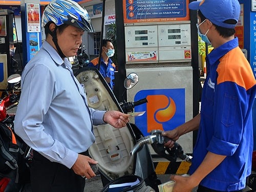 xăng dầu tăng giá