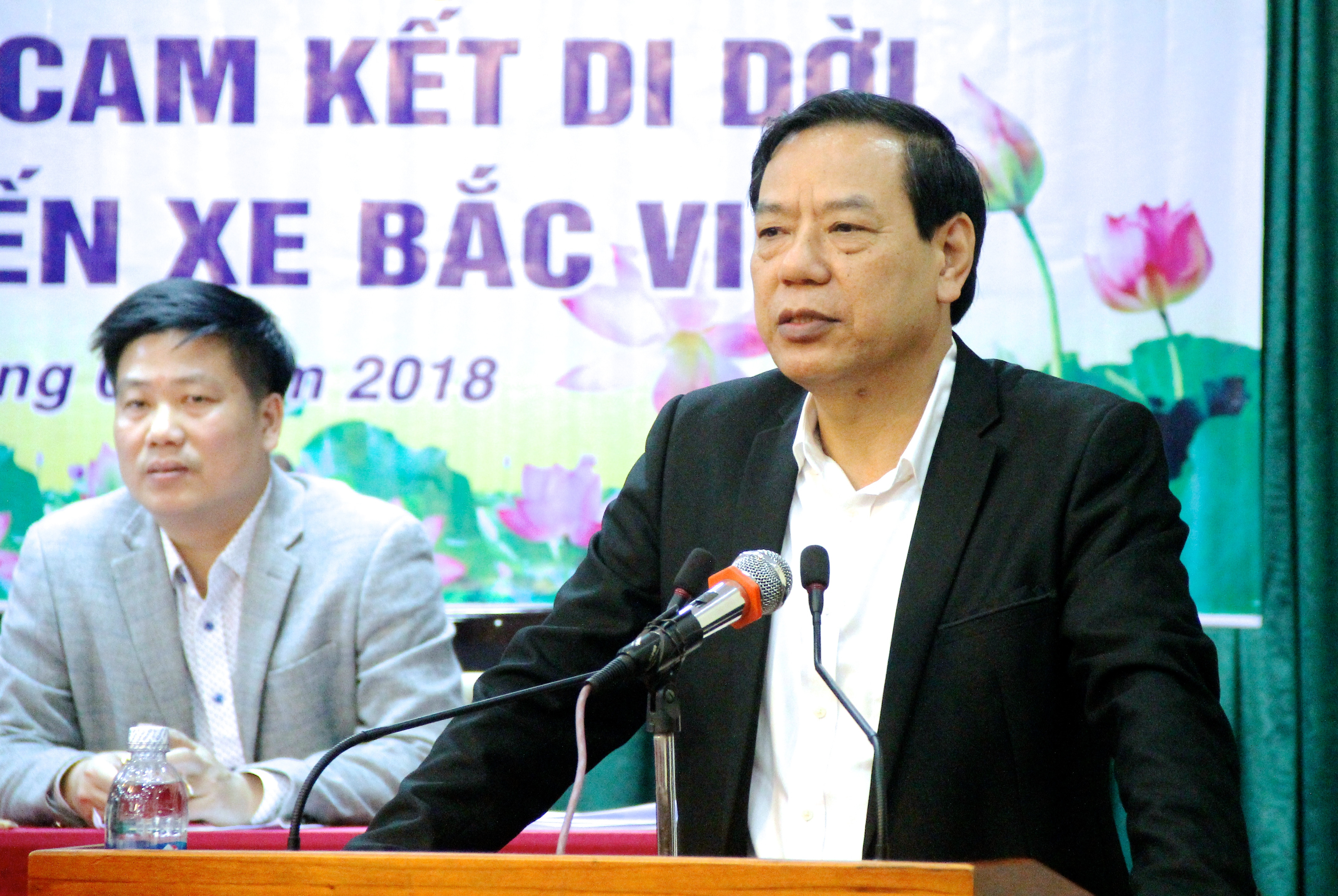 Giám đốc Sở GTVT Nguyễn Hồng Kỳ phát biểu chỉ đạo tại hội nghị. Ảnh: Mỹ Nga 