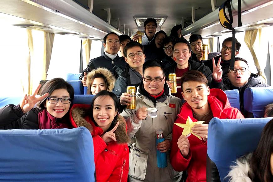 Những chuyến xe chở đồng hương người Nghệ An nói riêng, người Việt Nam nói chung về TP. Thường Châu (Giang Tô, Trung Quốc). Ảnh: NVCC