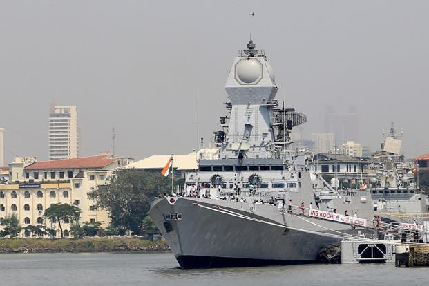 Tàu khu trục mang tên lửa dẫn đường Kochi thuộc lớp Kolkata của hải quân Ấn Độ.  Ảnh: PB