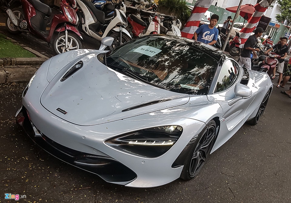 Sieu xe McLaren 720S lan dau xuat hien tren duong Sai Gon hinh anh 1