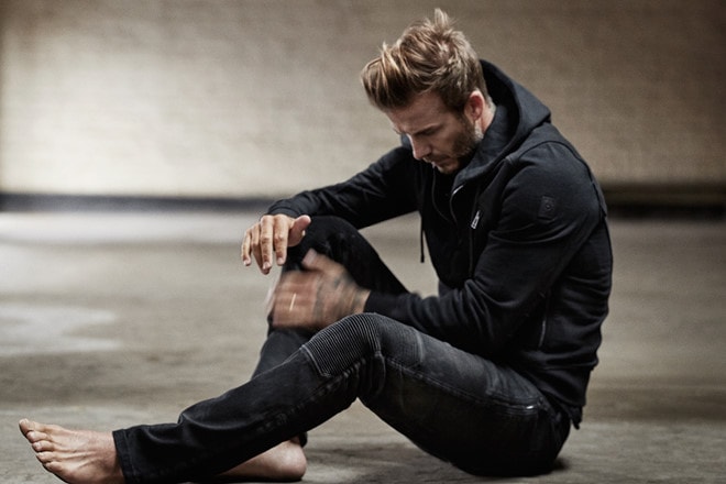 David Beckham là biểu tượng thành công trong thương mại bóng đá.