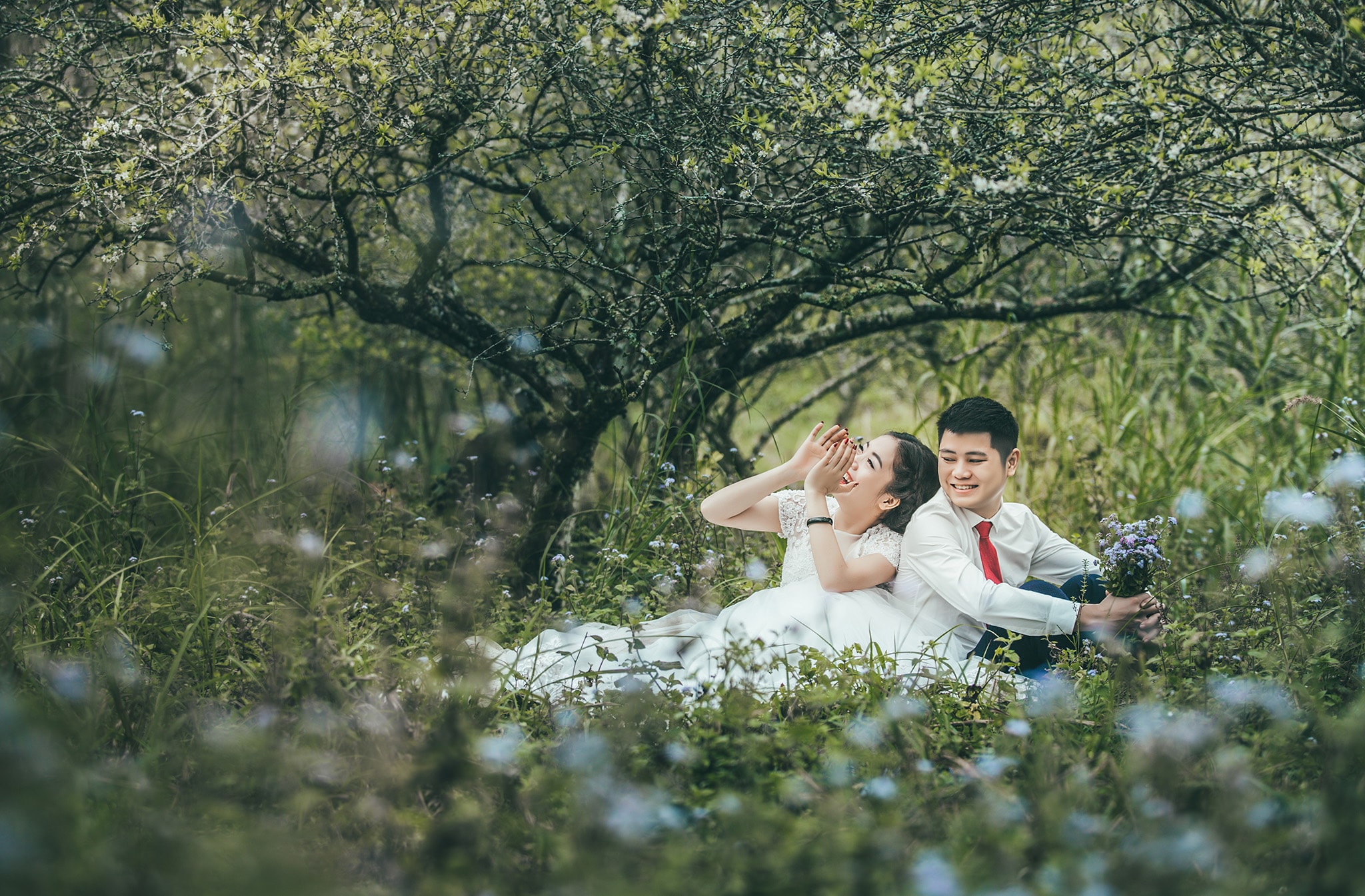 Đã có những đôi bạn trẻ, thay vì chụp ảnh cưới ở Sapa, Đà Lạt thì đã chon 