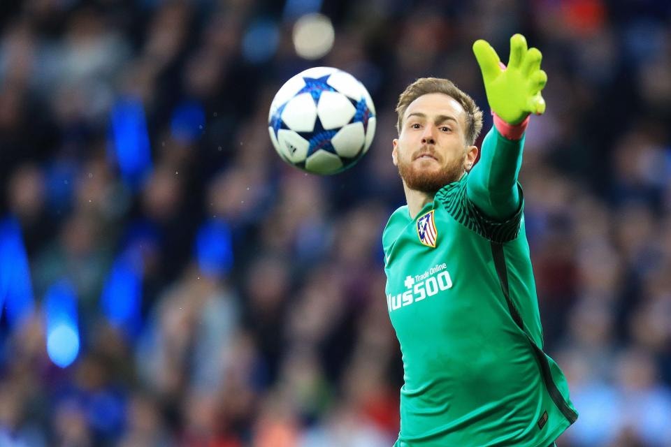 Oblak trong tầm ngắm Arsenal.