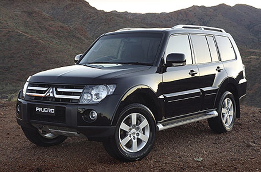 Mẫu SUV Mitsubishi Pajero lại giảm 