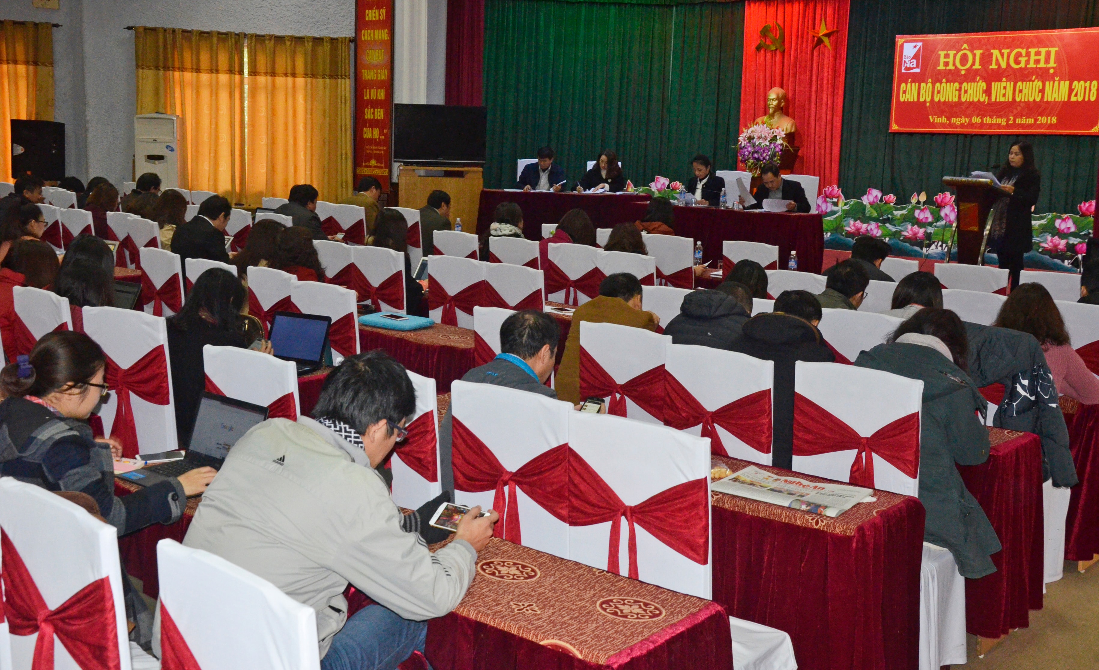 Quang cảnh hội nghị. Ảnh Thanh Lê