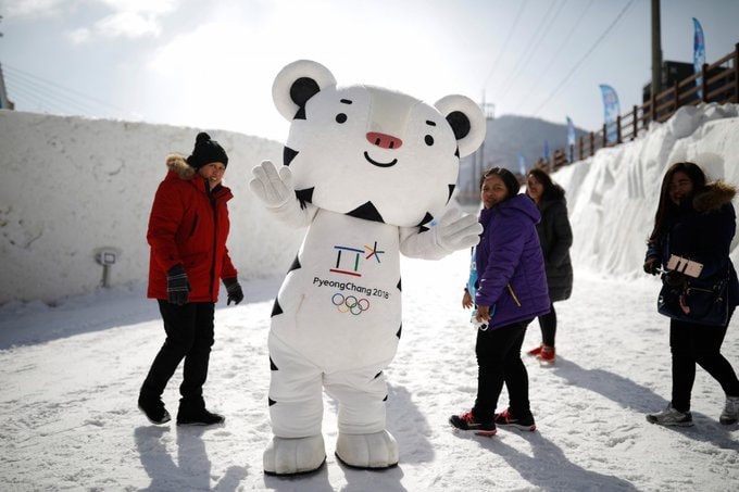 Thế vận hội mùa đông Pyeongchang 2018 diễn ra từ ngày 9 – 25/2/2018, ước tính có sự tham gia của khoảng 6.000 vận động viên đến từ gần 100 quốc gia trên khắp thế giới, tranh 102 bộ huy chương ở 15 bộ môn thể thao mùa đông.