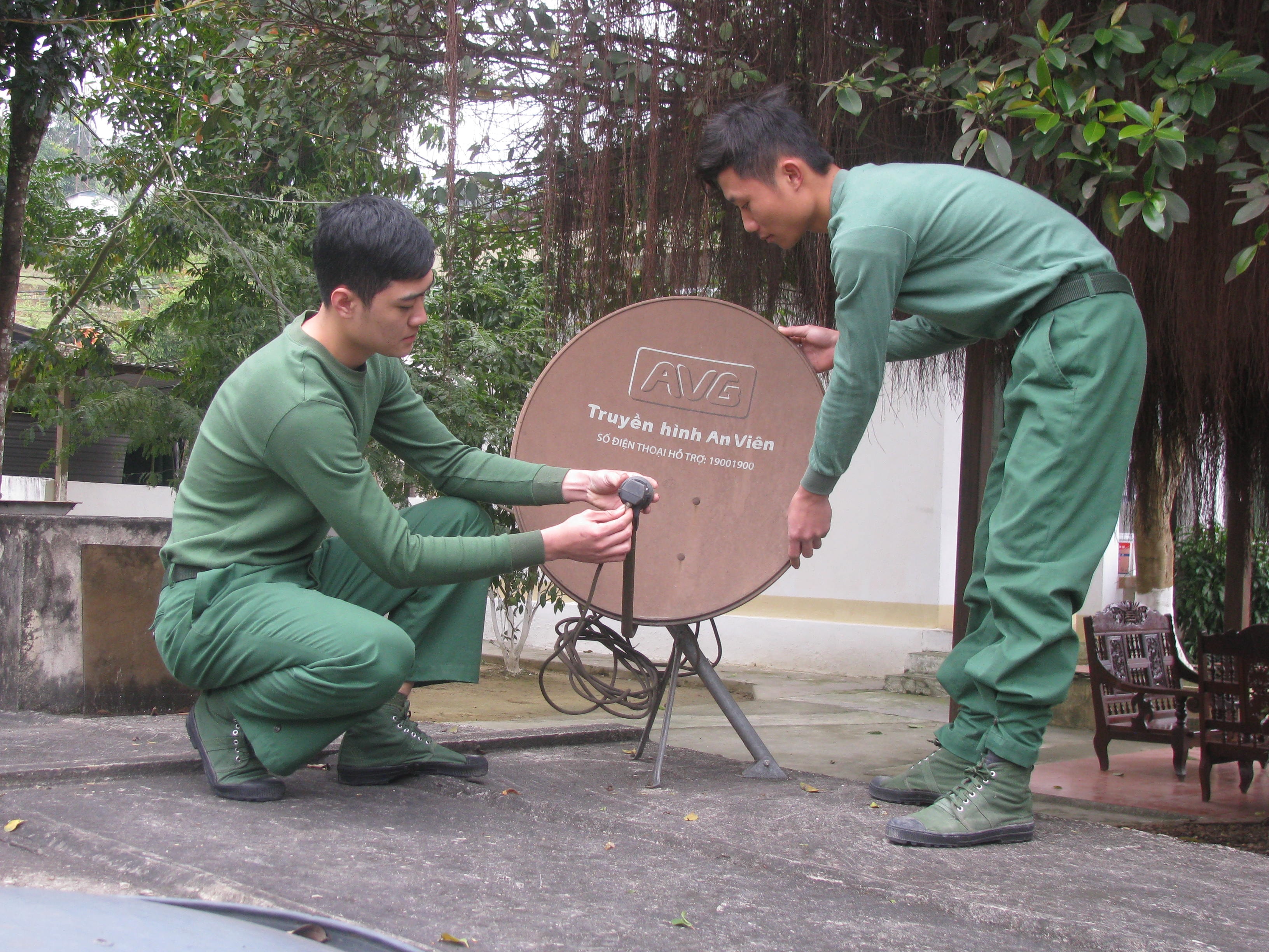 Các đơn vị cũng đã chuẩn bị đầy đủ mọi mặt như lương thực, thực phẩm, bánh kẹo, trang thiết bị nghe nhìn… đậm không khí ngày Xuân để CBCS trực SSCĐ được đón Tết đầm ấm như tại quê hương gia đình. Ảnh: Hùng Phong