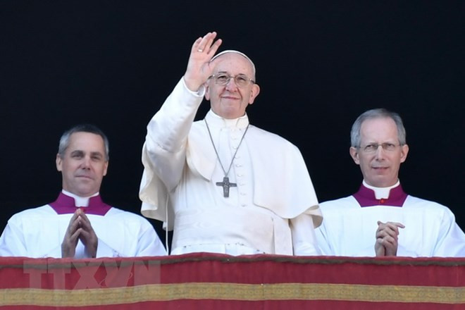 Giáo hoàng Francis (giữa) gửi lời chúc Tết Nguyên đán đến người dân châu Á. Nguồn: AFP/TTXVN