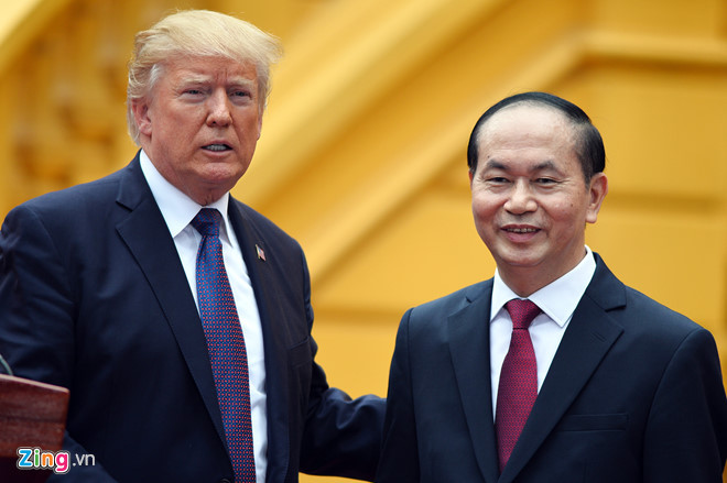 Tổng thống Trump và Chủ tịch nước Trần Đại Quang tại buổi họp báo ở Phủ Chủ tịch tháng 11/2017. Ảnh: Hoàng Hà.