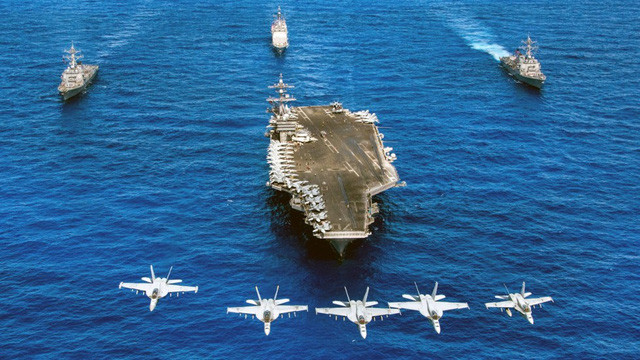 Tàu sân bay USS Carl Vinson. Ảnh: AFP