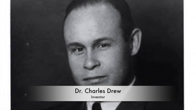 Charles Drew - bác sĩ người Mỹ gốc Phi là người tìm ra cách tách và bảo quản huyết tương. Phát hiện này tạo nền tảng để có thể thành lập các ngân hàng máu có vai trò quan trọng trong suốt cuộc Chiến tranh thế giới lần II (1939 – 1945). Chính ông đã tạo ra các ngân hàng máu đầu tiên, cứu sống hàng nghìn trong cuộc chiến mất mát lớn nhất lịch sử đó.