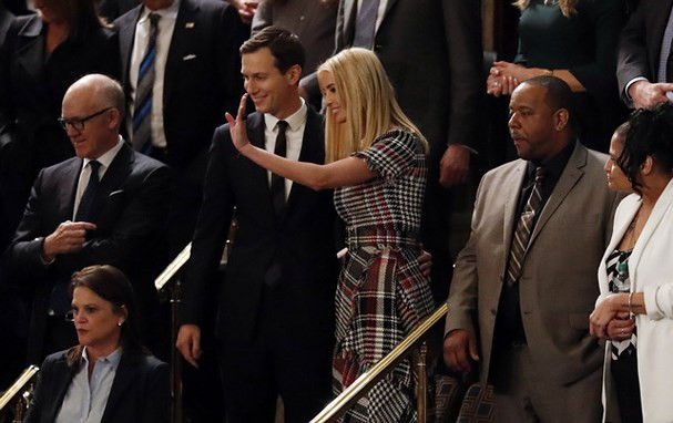 Vợ chồng Jared Kushner và Ivanka Trump. Ảnh: Reuters