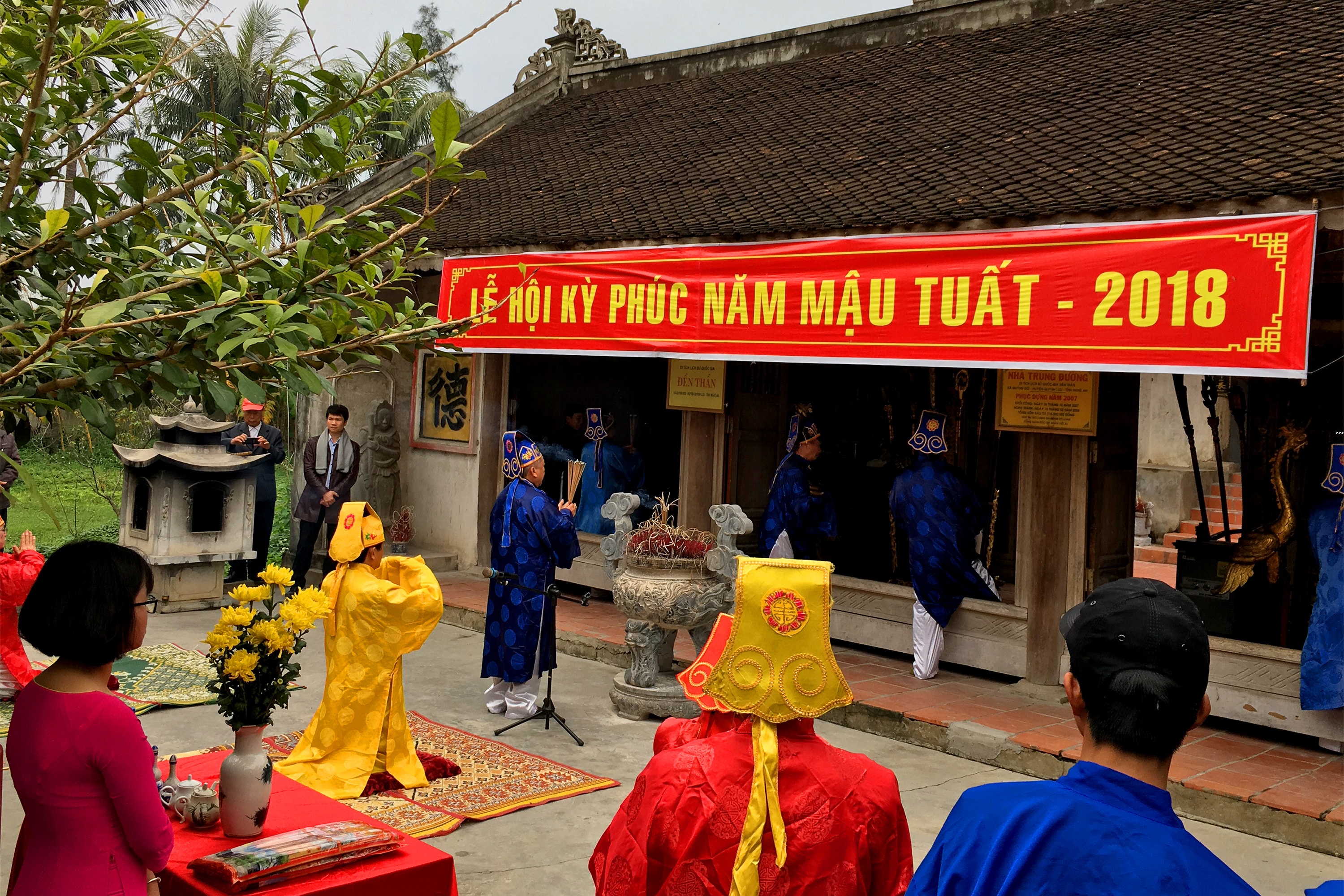 Lễ Kỳ Phúc Đền Thần. Ảnh: Phan Văn Toàn