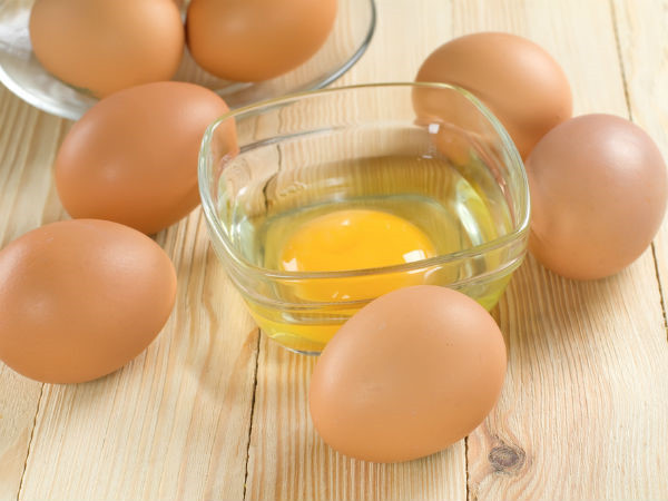 Trứng chứa iốt rất quan trọng cho sự phát triển trí tuệ và nhận thức ở trẻ sơ sinh. Một quả trứng luộc có chứa 12 microgram iốt.