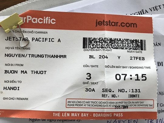Vé máy bay đi công tác do ông Thành cung cấp.