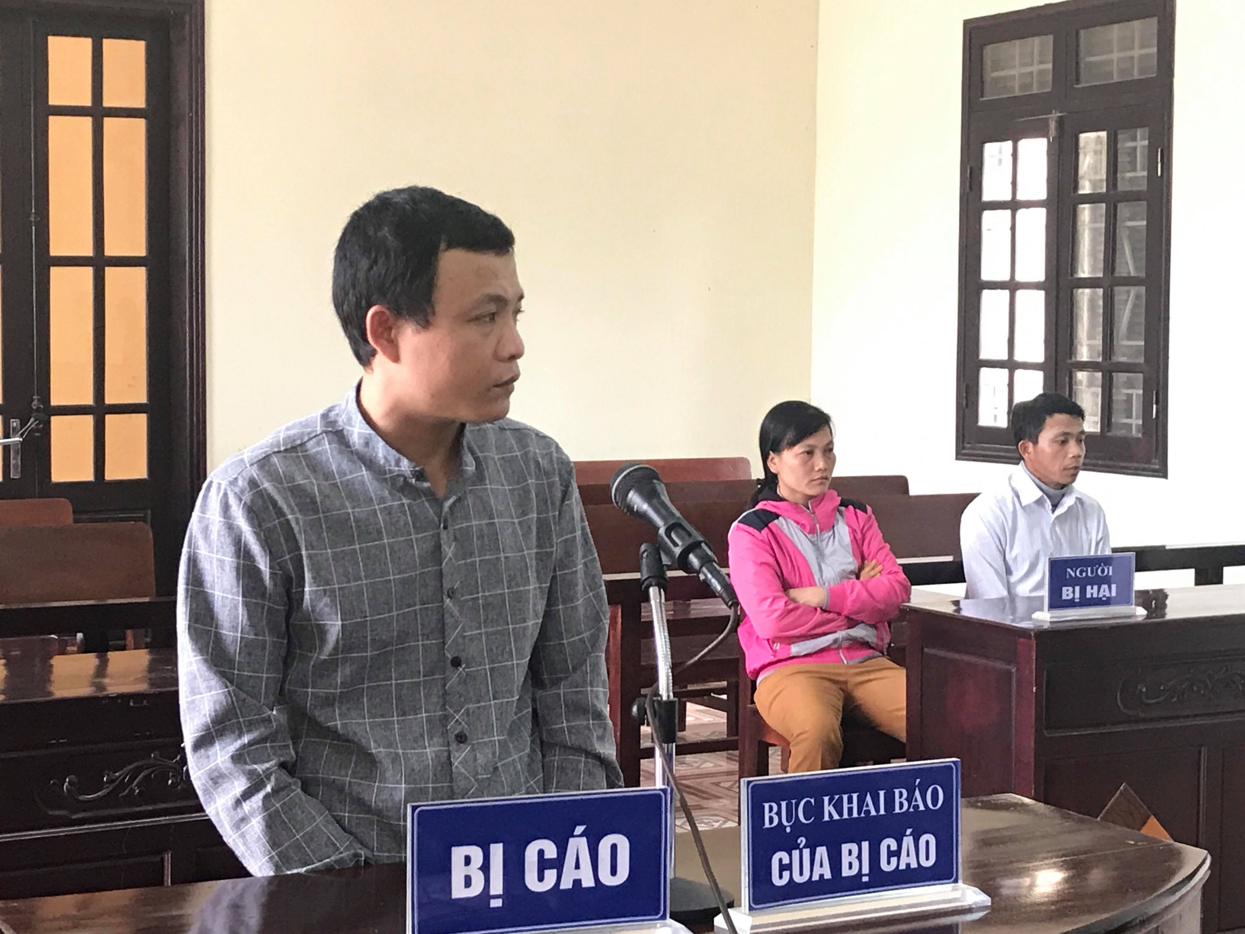 Bị cáo Trương Văn Mạnh tại tòa. Ảnh: Minh Thái