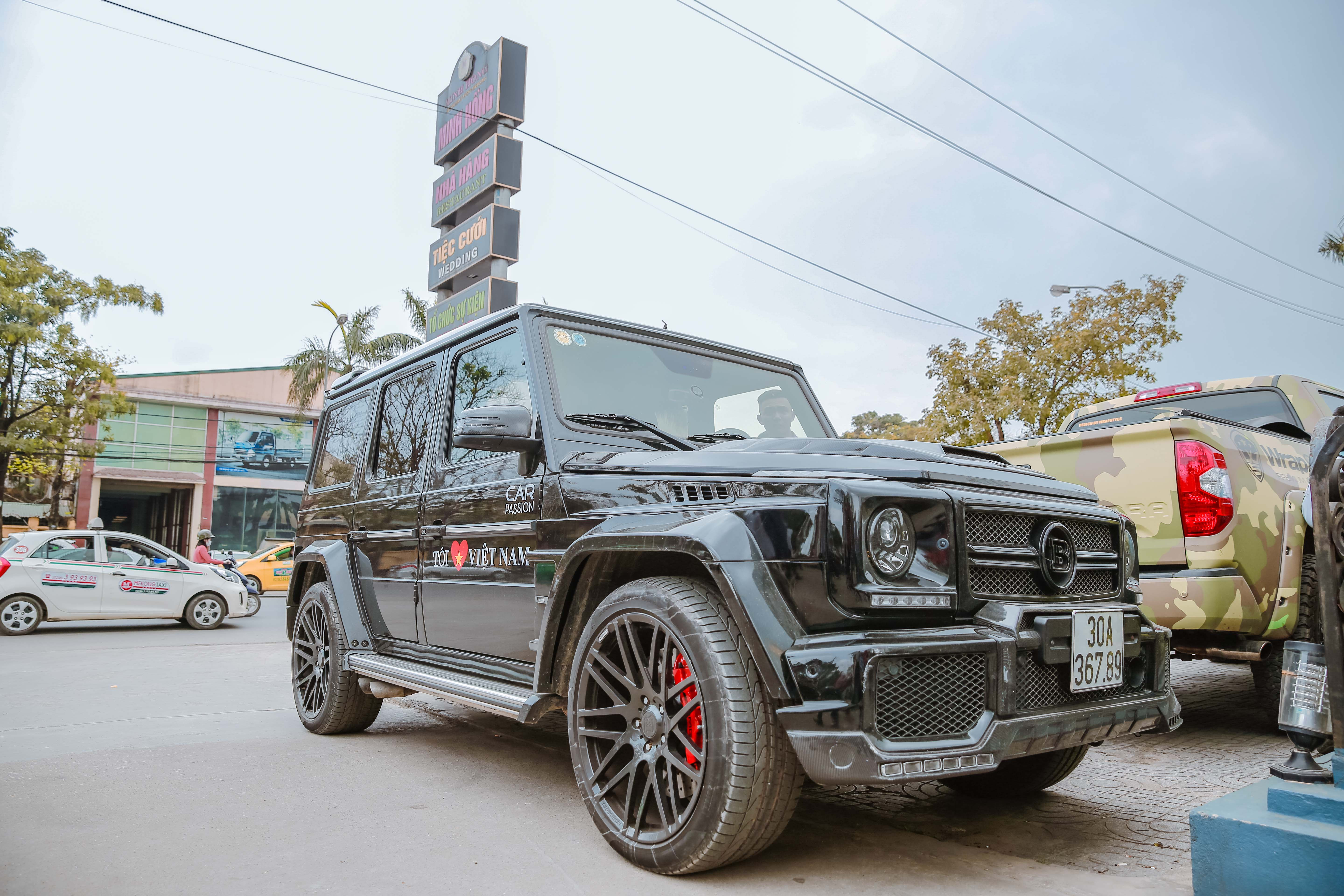 Chiếc Mercedes G55 AMG độ bộ Bodykit của Brabus siêu chất, sở hữu biển số Hà Nội đuôi tiến đều 6789 