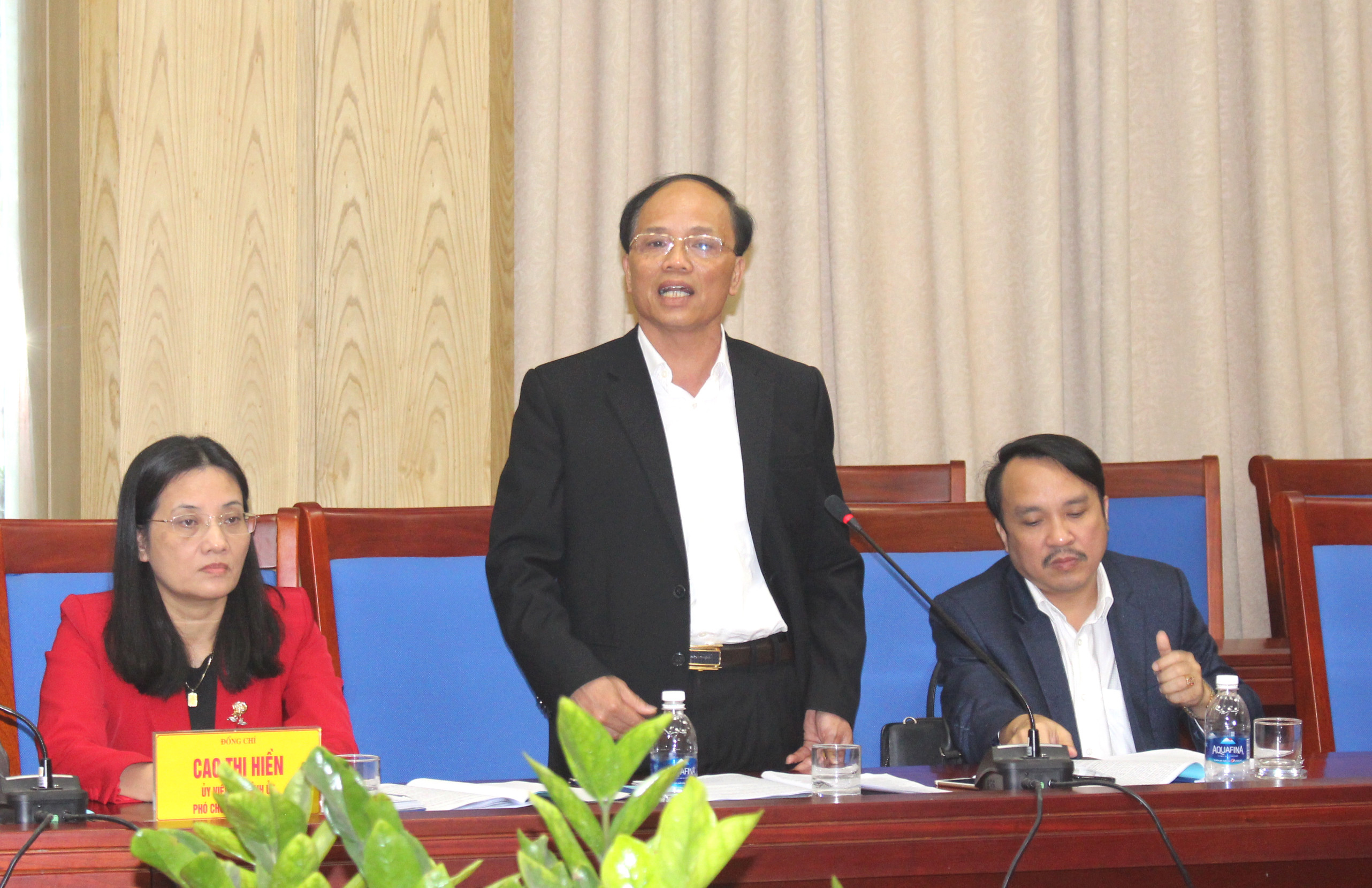Ông Đặng Cao Thắng - Phó Giám đốc Sở LĐ-TB&XH nêu thực trạng lao đông người Nghệ An đi làm việc ở nước ngoài. Ảnh: Phước Anh