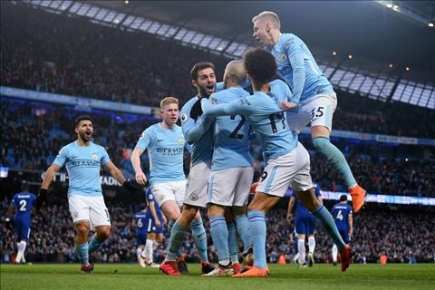 Man City đang tiến rất gần đến ngôi vương nhờ sức mạnh vượt trội. Ảnh: Internet