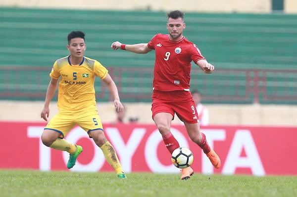 SLNA đã có 1 trận đấu đạt yêu cầu, dù thua 1-0 chủ nhà Johor Darul Takzim. Ảnh: AFC