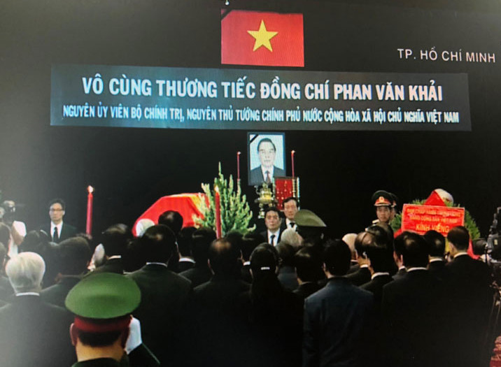 Lễ tang Nguyên Thủ tướng Phan Văn Khải được tổ chức theo hình thức Quốc tang.