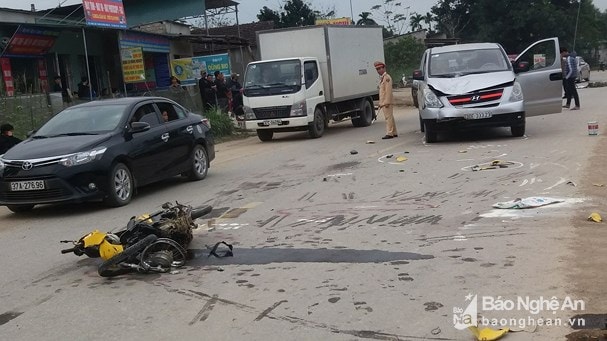 Vụ tai nạn hồi đầu năm trên đường mòn Hồ Chí Minh đoạn qua Nghệ An làm  2 người thương vong. Ảnh tư liệu