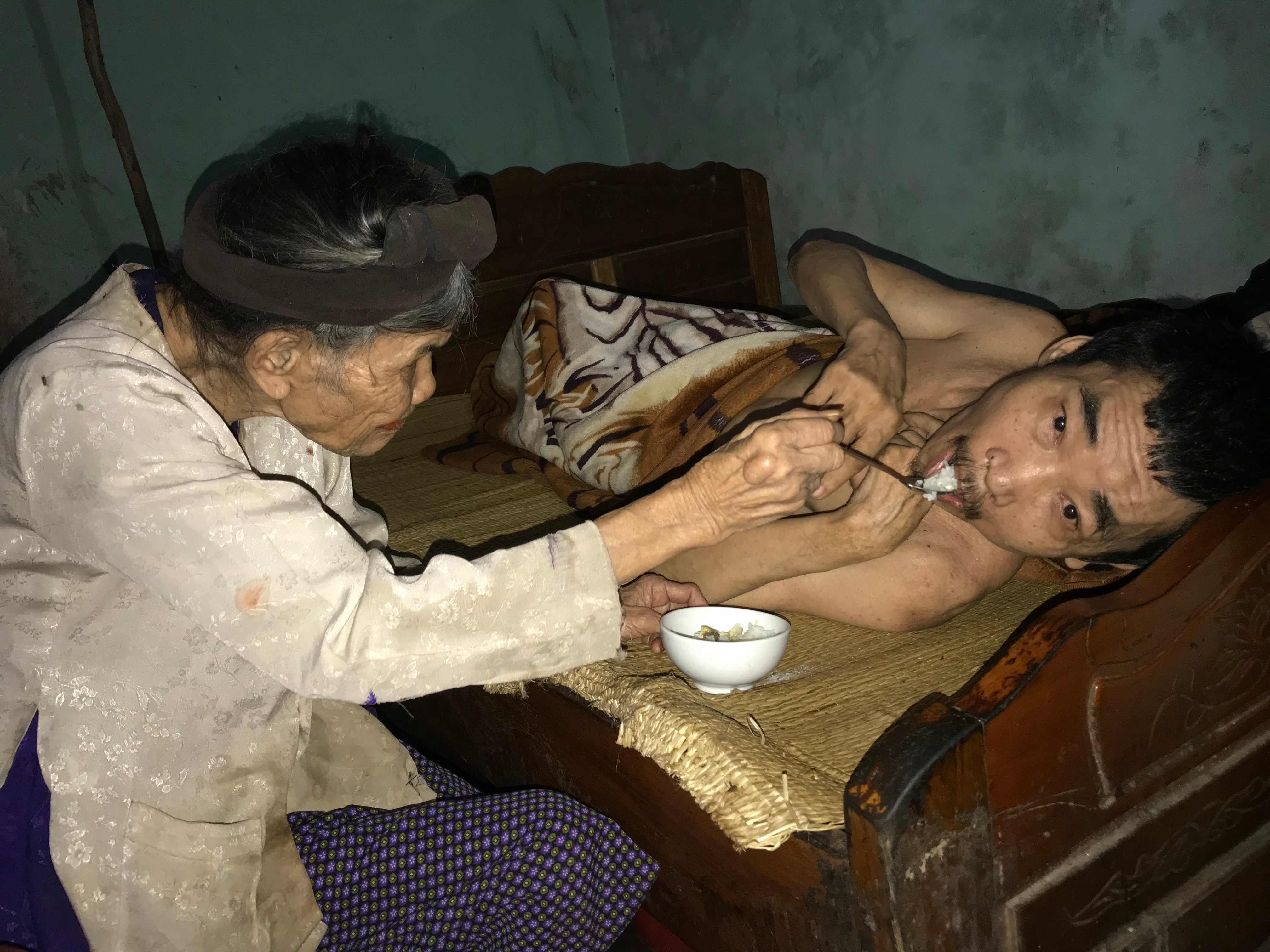 Cụ bà Nguyễn Thị Cứ 