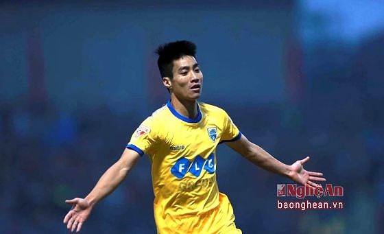 Văn Bình vừa có trận đấu thăng hoa trên sân Thanh hóa. Ảnh tư liệu