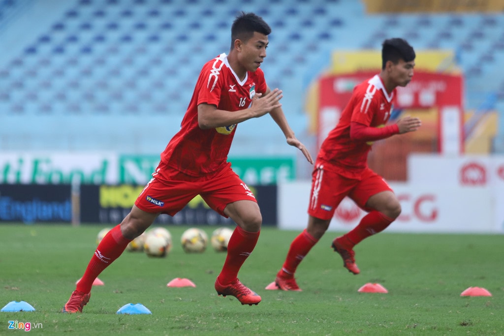 Xuan Truong, Cong Phuong tap kin truoc tran quyet dau voi CLB Ha Noi hinh anh 6