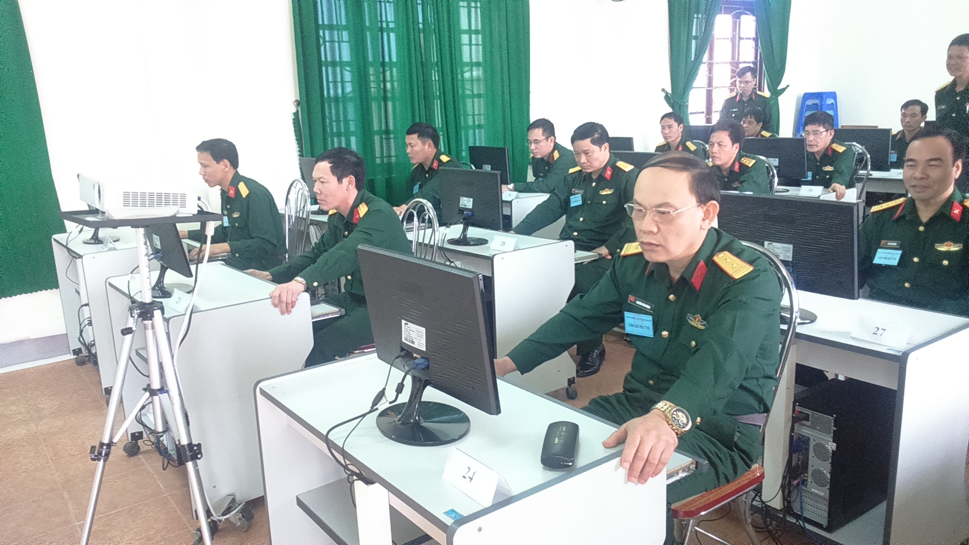 Các thí sinh tham gia hội thi. Ảnh: Ngô Đức Biểu  