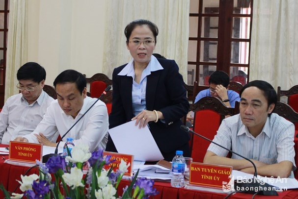 Đồng chí Võ Thị Minh Sinh cho biết sẽ có hội nghị giao ban chuyên đề để nghe các vấn vấn đề khó khăn, vướng mắc trong quá trình sắp xếp tổ chức bộ máy, tinh giản biên chế.