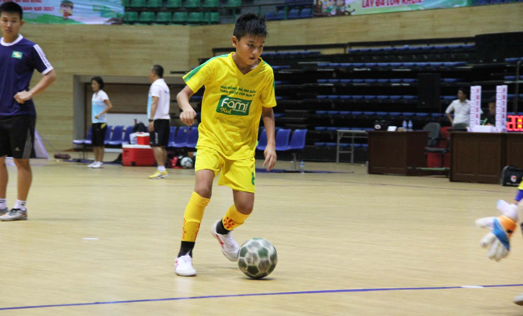 Cầu thủ Nguyễn Trọng Tuấn - Vua phá lưới Giải nhi đồng toàn quốc 2017. Ảnh: SLNA FC
