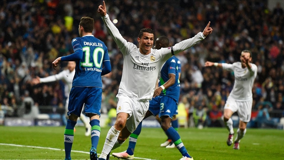 Ronaldo từng lập hattrick vào lưới Wolfsburg năm 2016. Ảnh: Internet