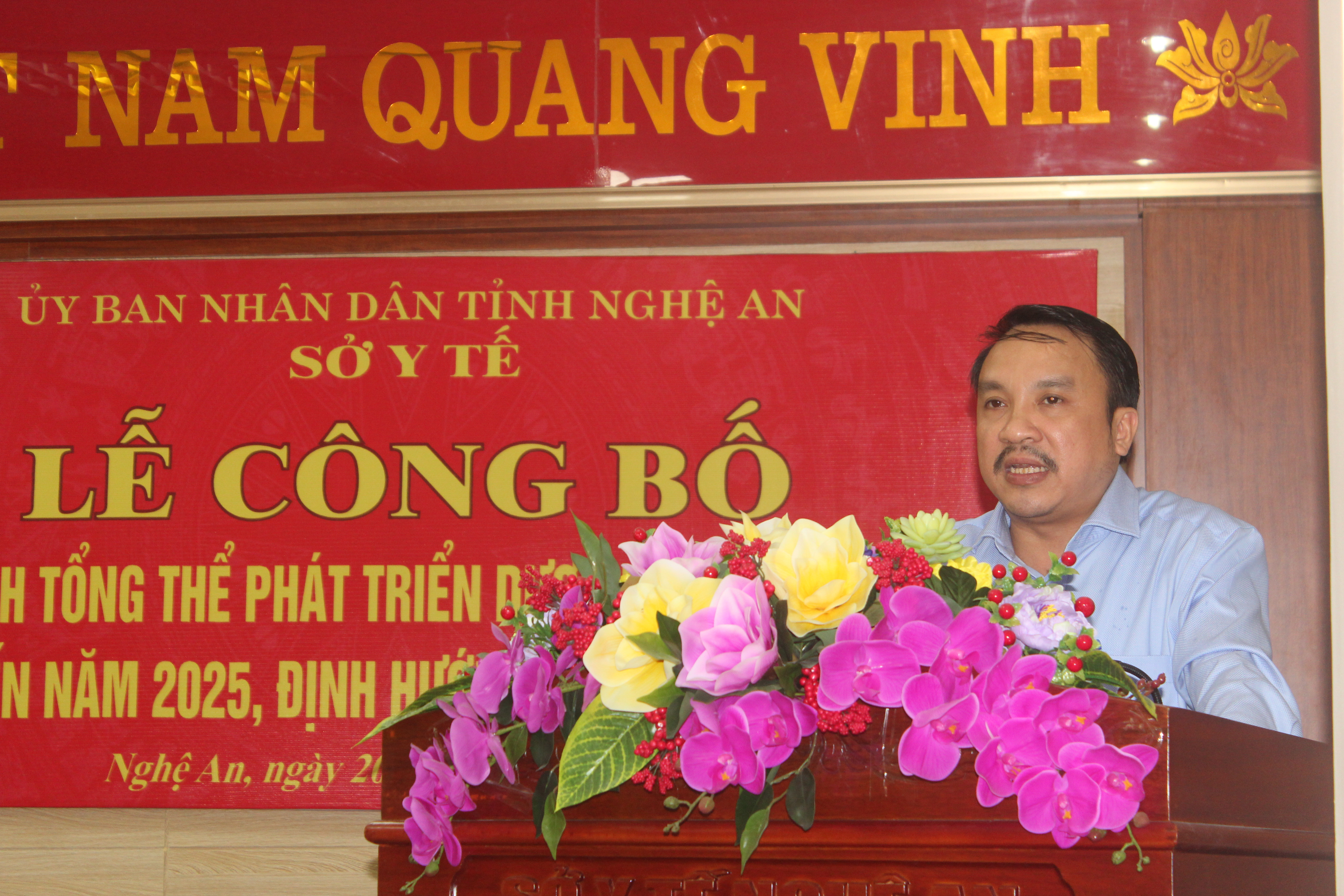TS. BS Dương Đình Chỉnh – Quyền giám đốc Sở phát biểu khai mạc buổi lễ
