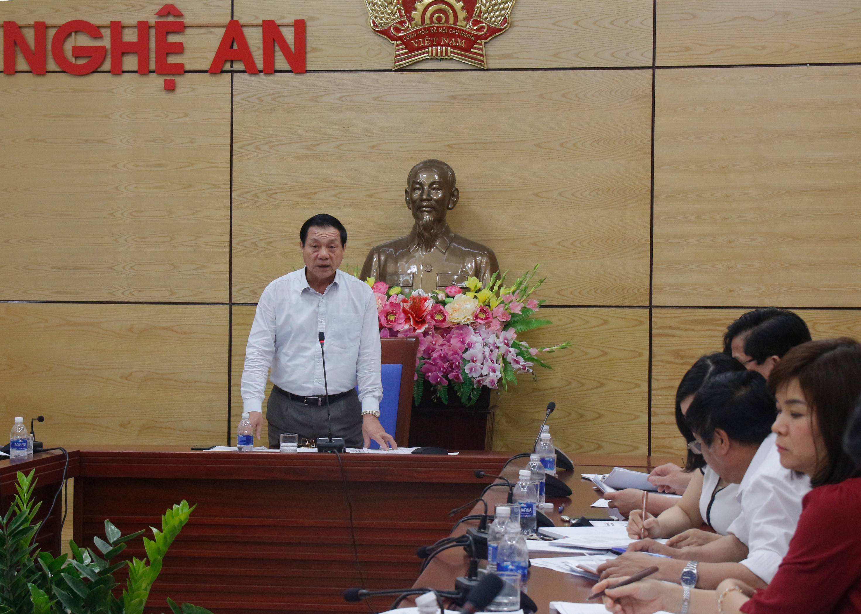 Đồng chí Lê Minh Thông kết luận tại cuộc họp. Ảnh: Thanh Nga
